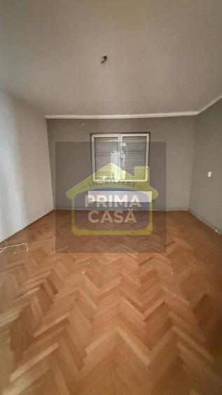 Casă cu 3 camere cu Teren 400 Mp în Săsar
