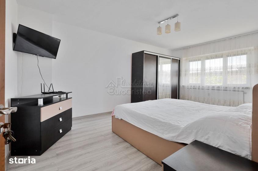Apartament cu 3 camere în Central