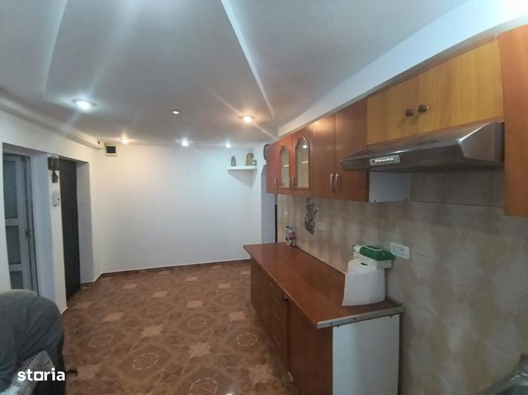 Apartament 2 camere de inchiriat | Siret | 51 mp | Decomandat | Etaj 4 - 1