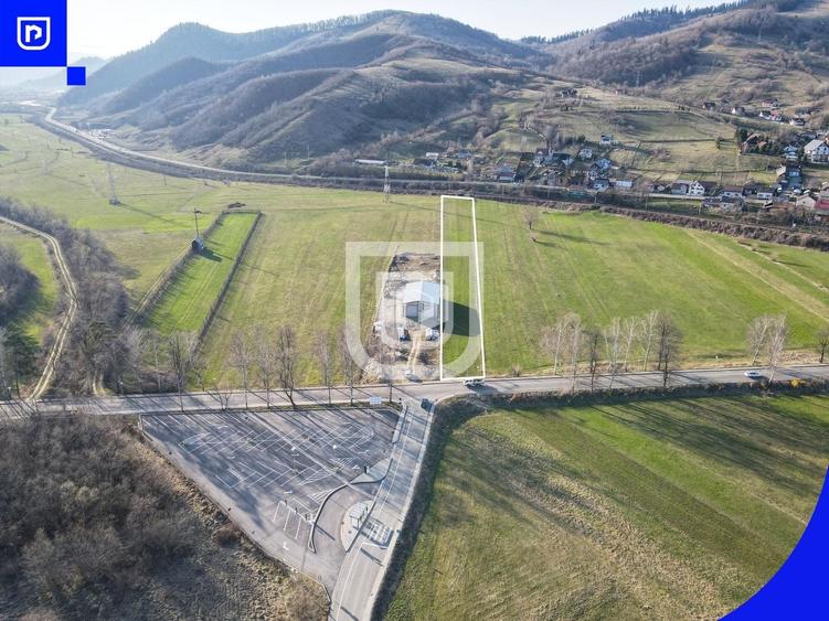 Teren Construcții extravilan de 4061 mp, în Central