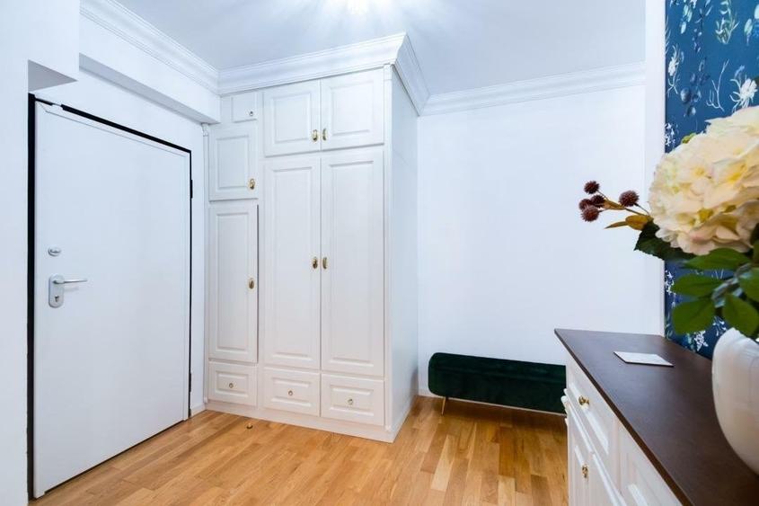 Apartament cu 2 camere decomandat, mobilat în Calea Victoriei
