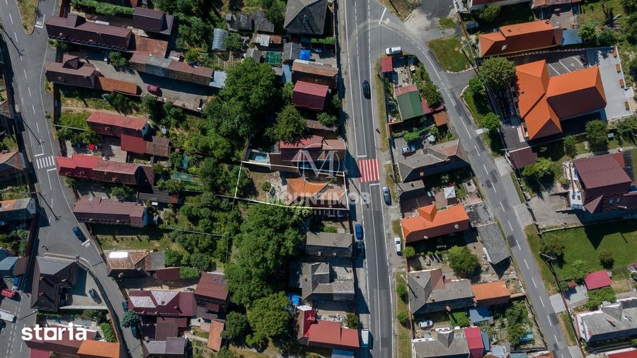 Casă cu 3 camere cu Teren 446 Mp în Central