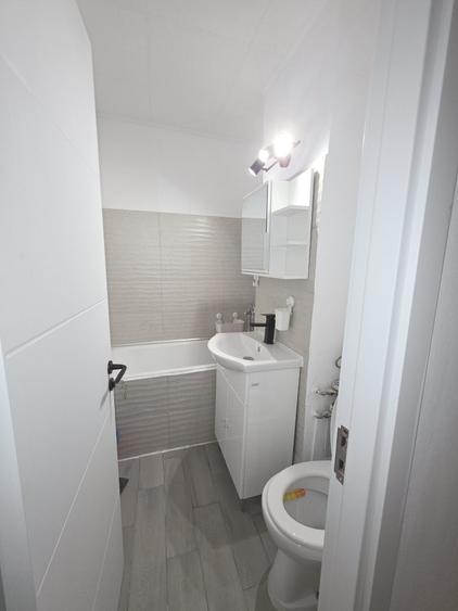 Apartament cu 2 camere decomandat în Lujerului