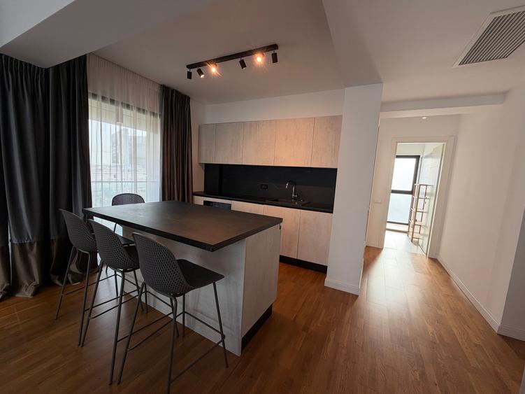 Apartament cu 2 camere decomandat în Herăstrău