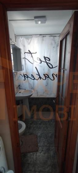 Apartament cu 2 camere decomandat, mobilat în Dacia