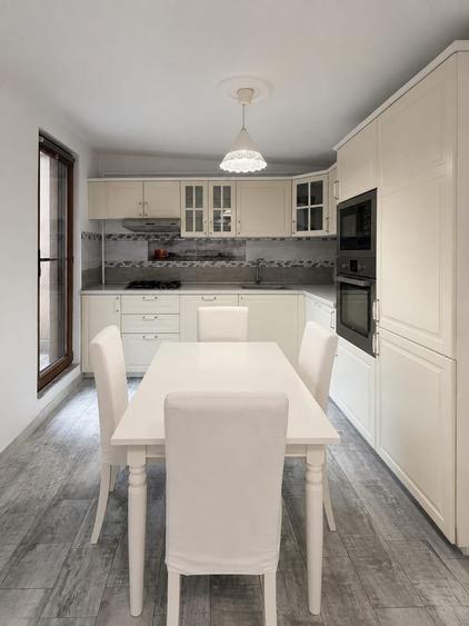 Apartament cu 3 camere în Nordului