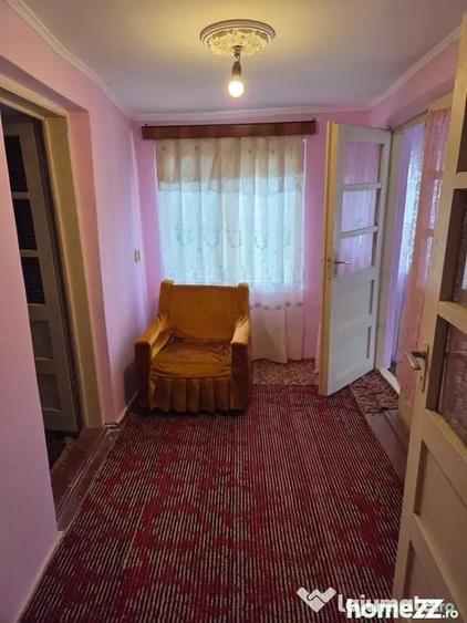 Garsonieră în Moșteni
