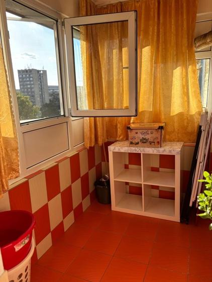 Apartament cu 2 camere decomandat în Giulești