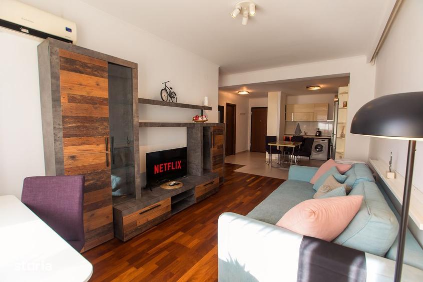 Apartament cu 2 camere decomandat în Băneasa