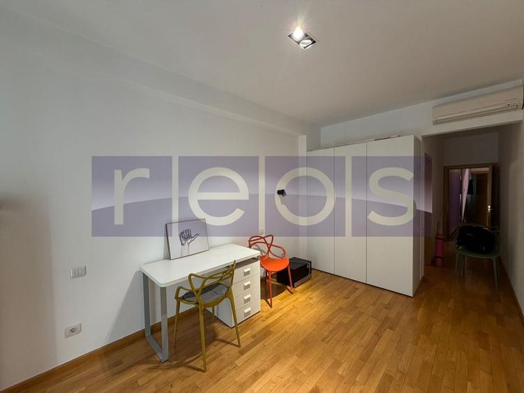 Apartament cu 3 camere semidecomandat, mobilat în Șoseaua Nordului