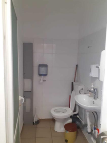 Spațiu comercial, de 30 mp, în Central