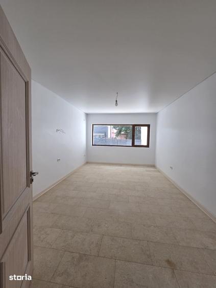 Spațiu comercial, de 40 mp, în Tomis Mall