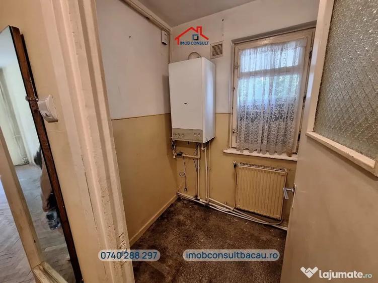 Apartament cu 2 camere decomandat în Banca Națională