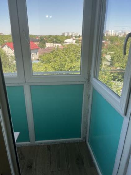 Apartament cu 2 camere semidecomandat în Ferentari