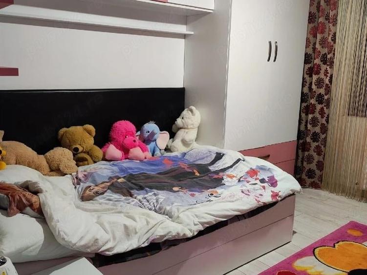 Apartament cu 4 camere decomandat în Obcini