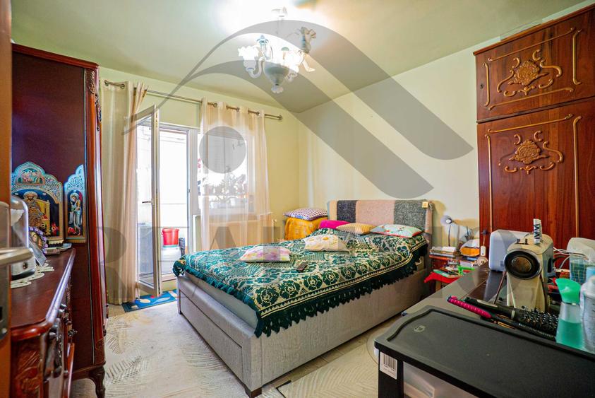 Apartament cu 4 camere decomandat în Brătianu