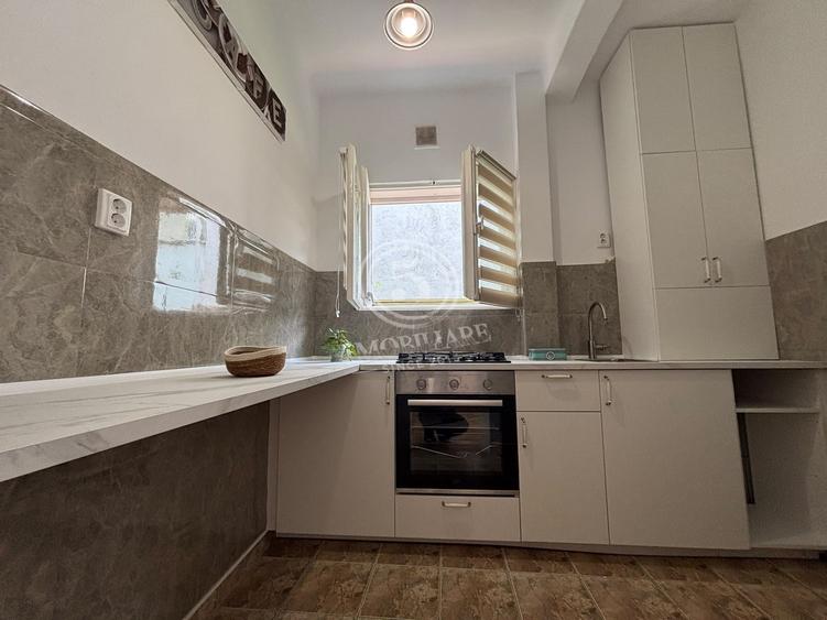 Apartament cu 2 camere semidecomandat, mobilat în Primăverii