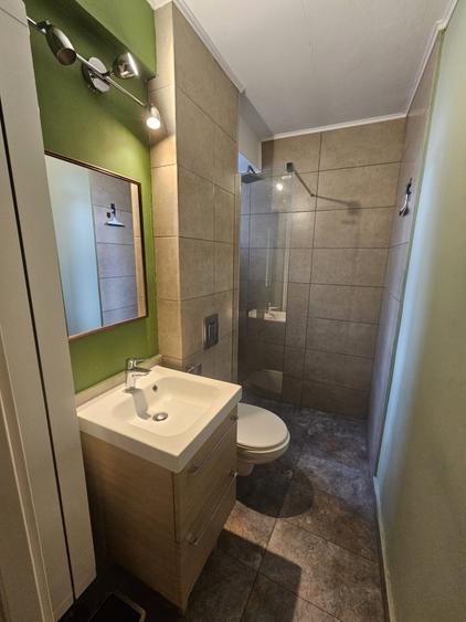 Apartament cu 2 camere semidecomandat, mobilat în Plopilor