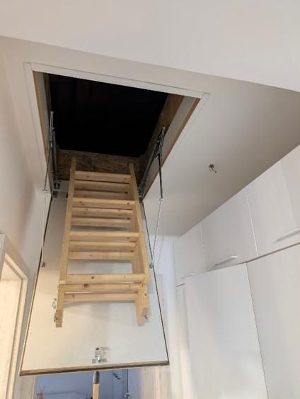 Apartament cu 2 camere semidecomandat, mobilat în Giroc