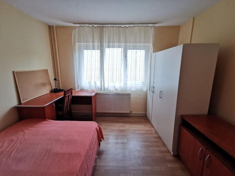 Apartament cu 2 camere decomandat, mobilat în Zorilor