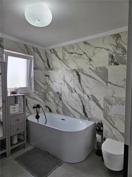 Duplex cu 4 camere cu Canalizare în Moșnița Nouă
