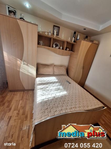 Apartament cu 3 camere decomandat în Micro 13