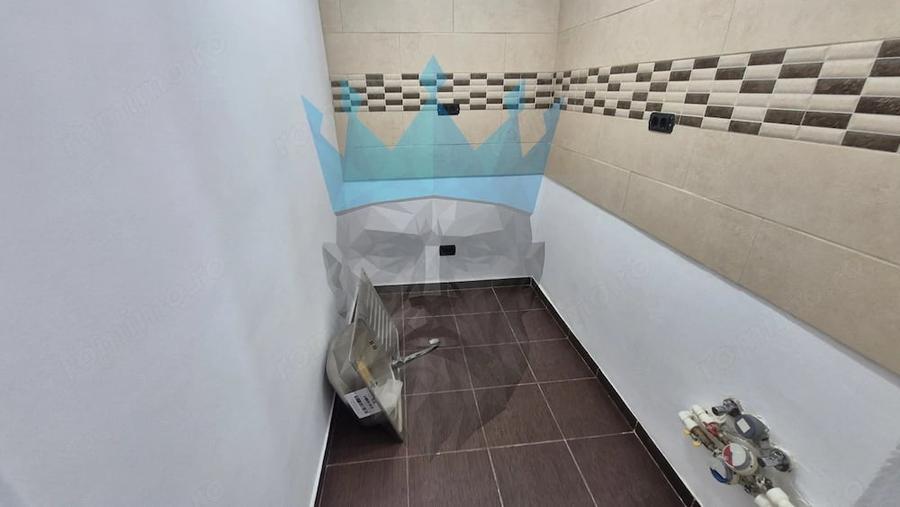 Garsonieră decomandată în Lucrețiu Pătrășcanu