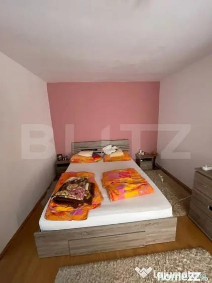Casă cu 3 camere cu Teren 3000 Mp în Central