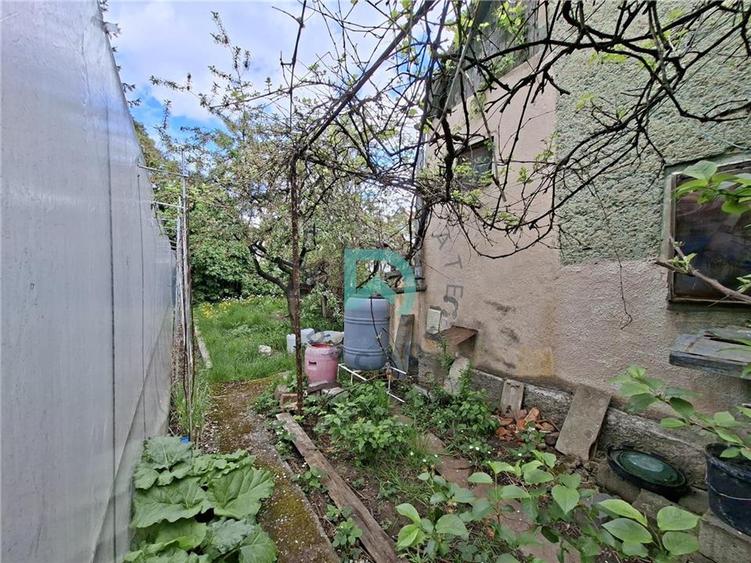 Casă cu 2 camere cu Teren 483 Mp în Astra