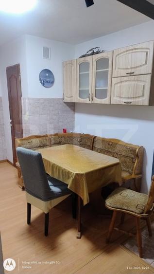 Apartament cu 3 camere decomandat, mobilat în Nord-Est