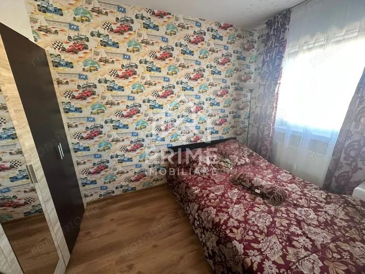 Apartament cu 3 camere decomandat, mobilat în Central