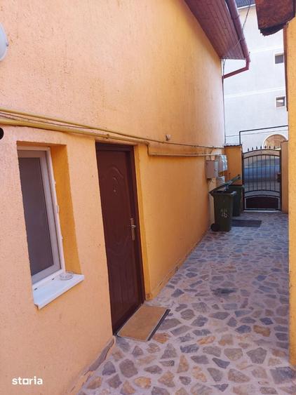 Garsoniera de inchiriat la casa, in centrul Bra?ovului - 4