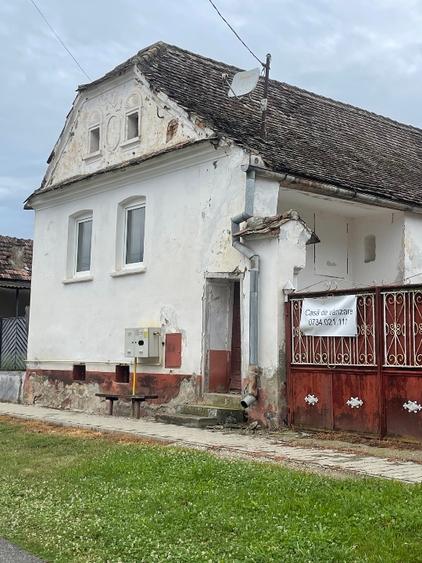 Casă cu 3 camere în Băgaciu