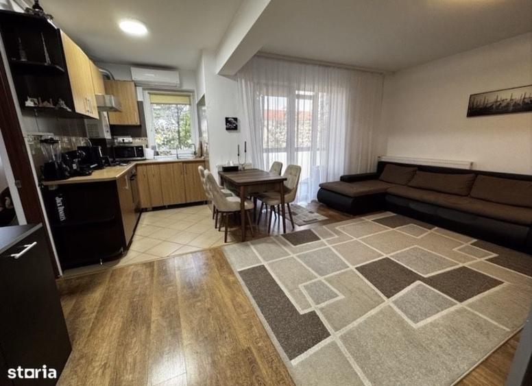 Vand apartament 2 camere , etaj 1 - 5