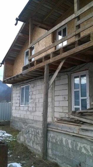 Casă cu 3 camere în Central