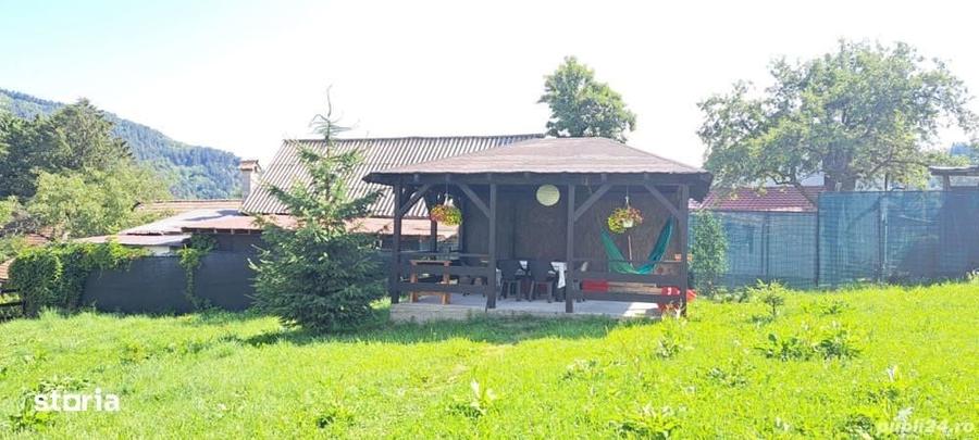 Casă cu 4 camere în Bran