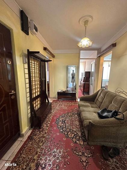 Apartament cu 4 camere decomandat în Ultracentral