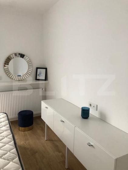 Apartament cu 3 camere decomandat, mobilat în Nord-Est — fotografia 3