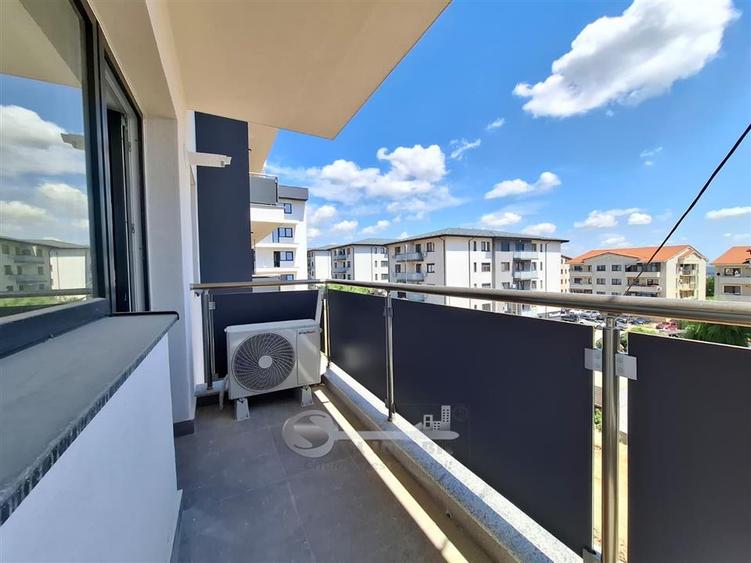 Apartament cu 2 camere decomandat în Galata