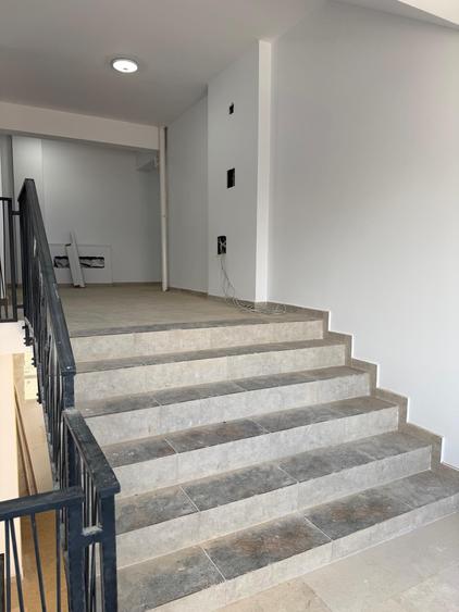 Apartament cu 2 camere decomandat în Dobroești