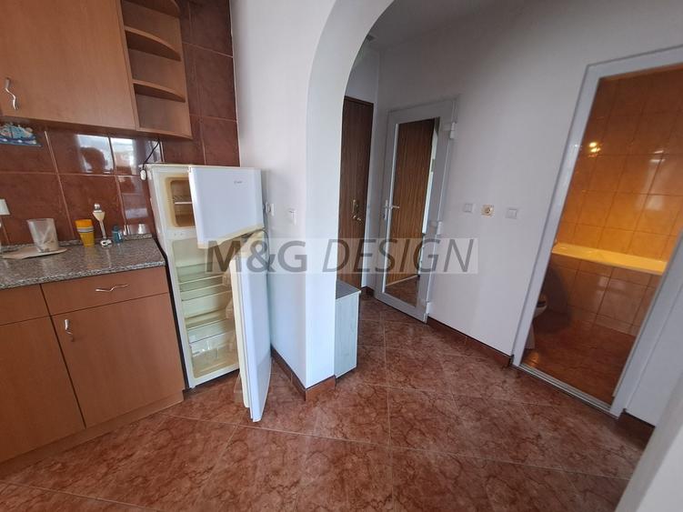 Apartament cu 2 camere în Aradului