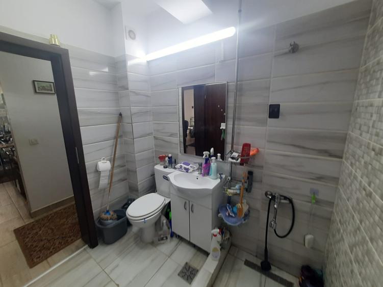 Apartament cu 2 camere decomandat în Prelungirea Ghencea