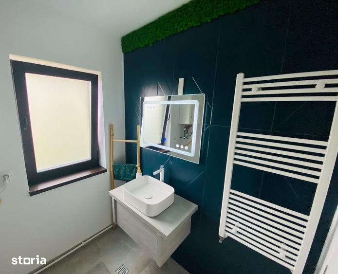 Casă cu 5 camere cu Teren 377 Mp în Rediu