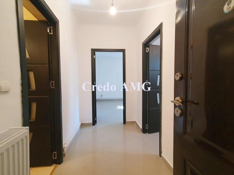 Apartament cu 2 camere semidecomandat în Calea Călărașilor