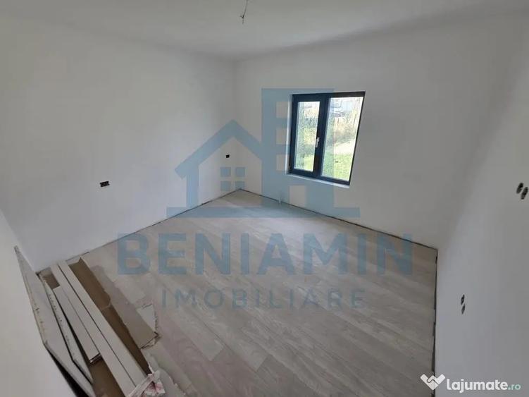 Casă cu 3 camere cu Teren 343 Mp în Central