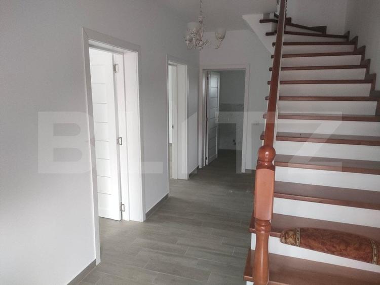 Duplex cu 4 camere cu Teren 240 Mp în Exterior Nord