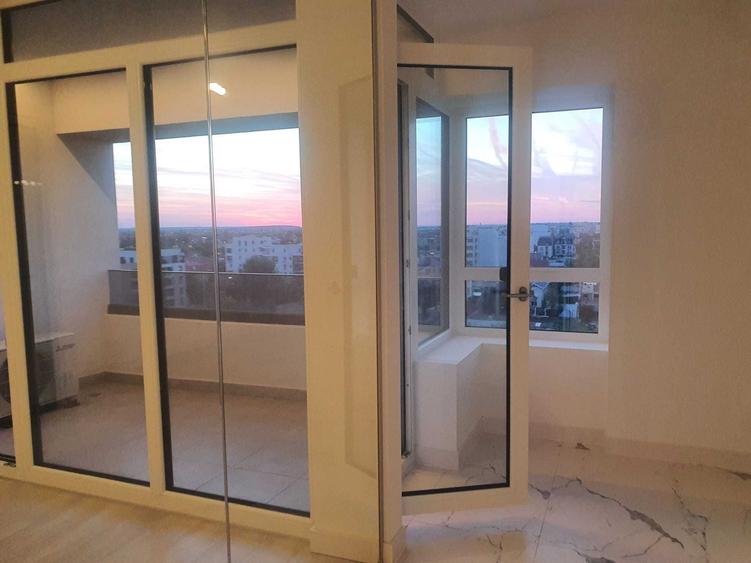 Apartament cu 2 camere decomandat în Jiului