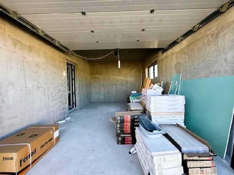 Casă cu 3 camere în Central