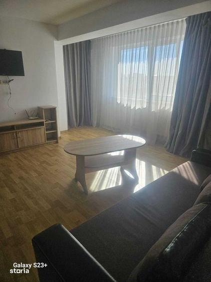 Apartament cu 2 camere, mobilat în Central