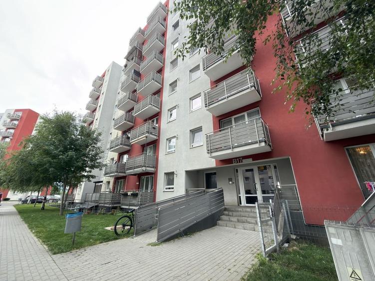 Apartament cu 2 camere decomandat, mobilat în Bartolomeu